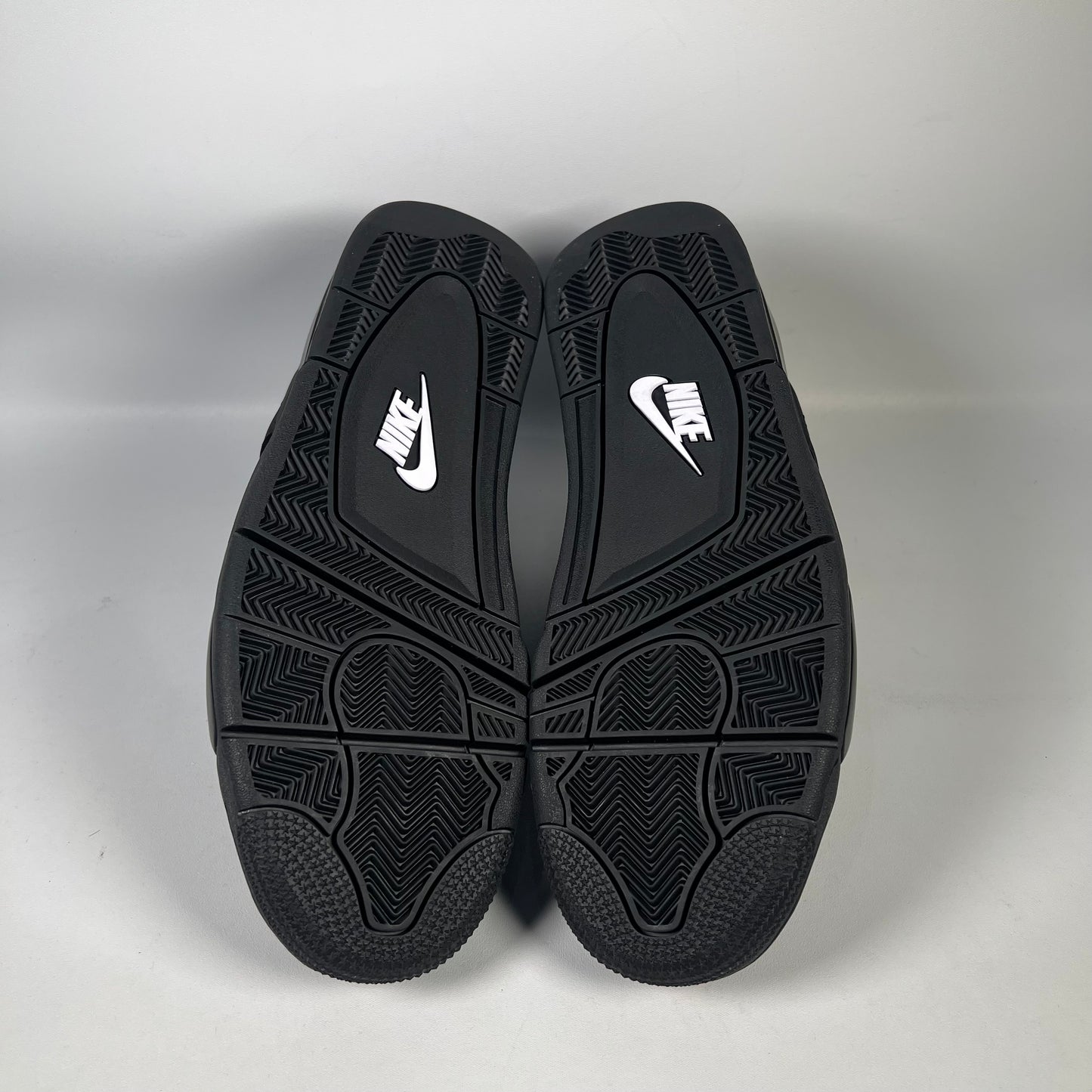 Jordan 4 Black Cat (2025) Size 11 NEW S19702