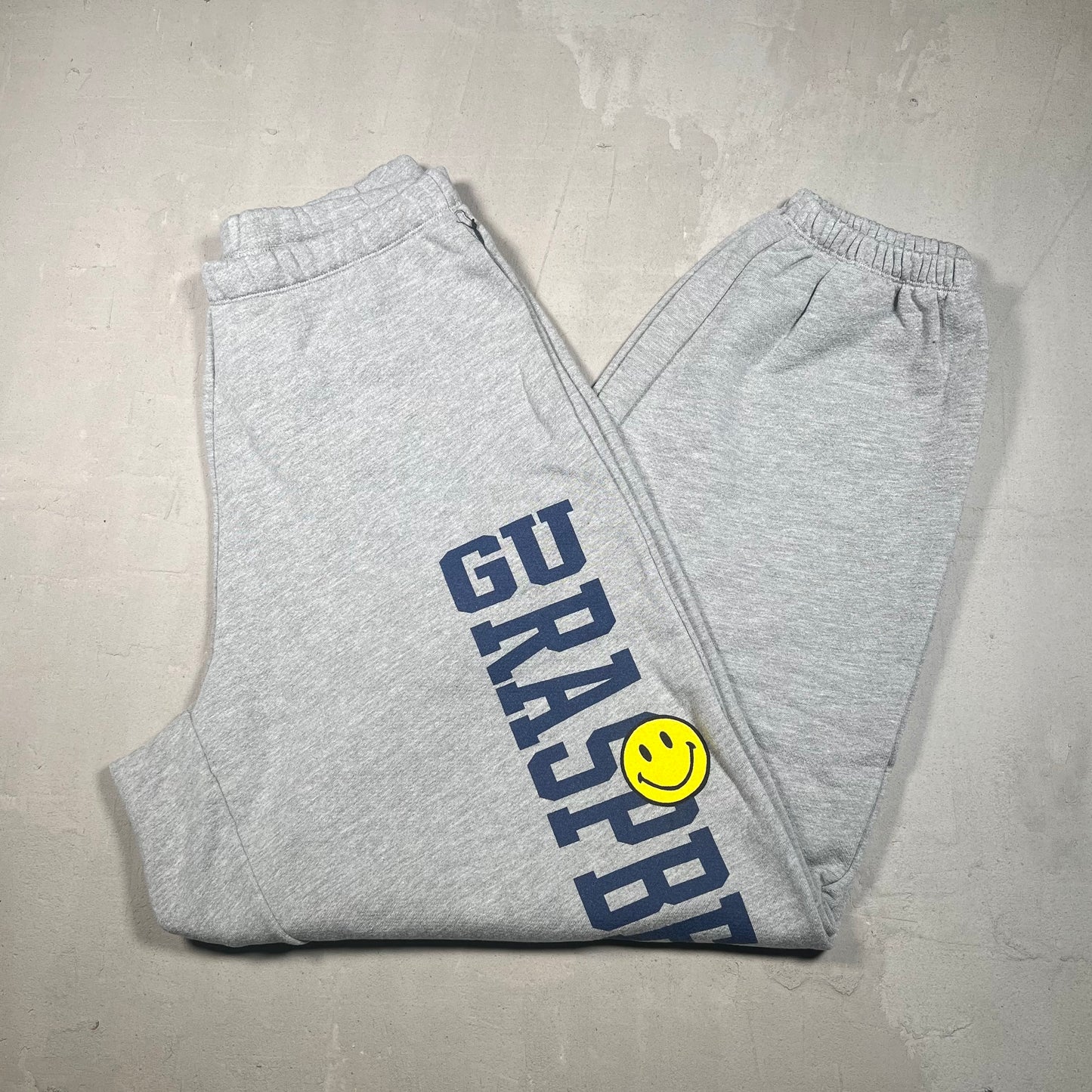 GV Gallery Greedy Unit Grey Sweatpants Size Small NEW x17192