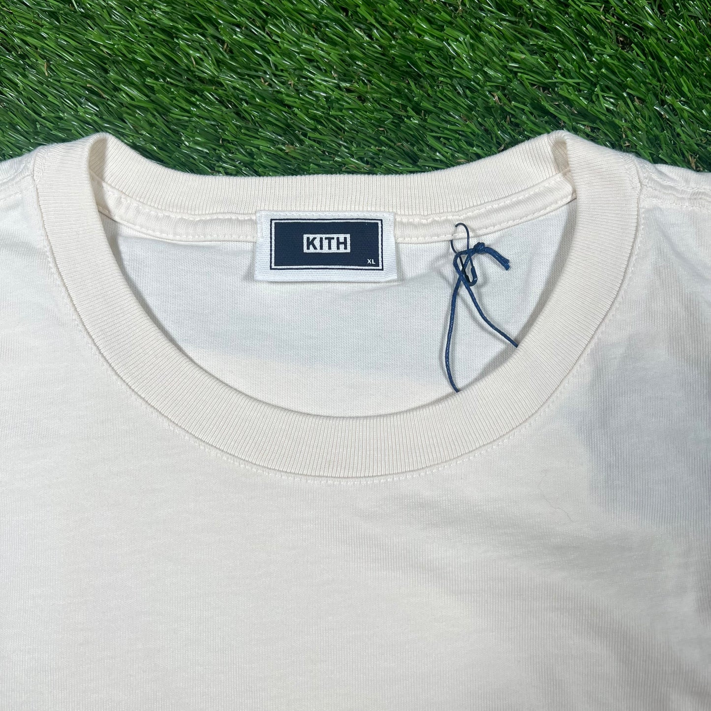 Kith Stampede Horse Tee Size XL NEW x14827