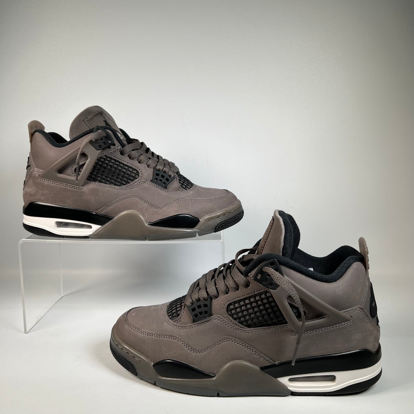 Jordan 4 Cave Stone (2025) Size 9 USED s22191