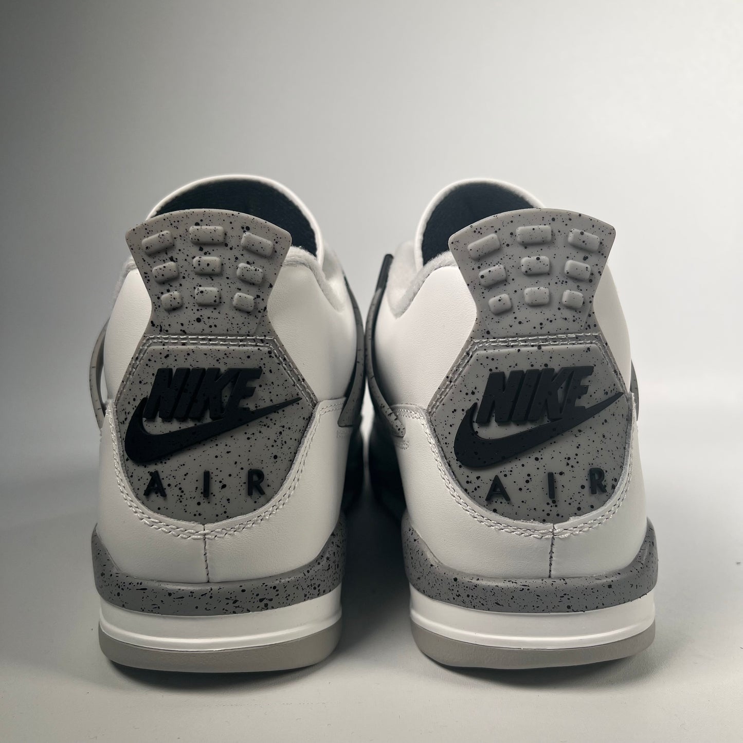 Jordan 4 White Cement (2025) Size 8.5 NEW s18518
