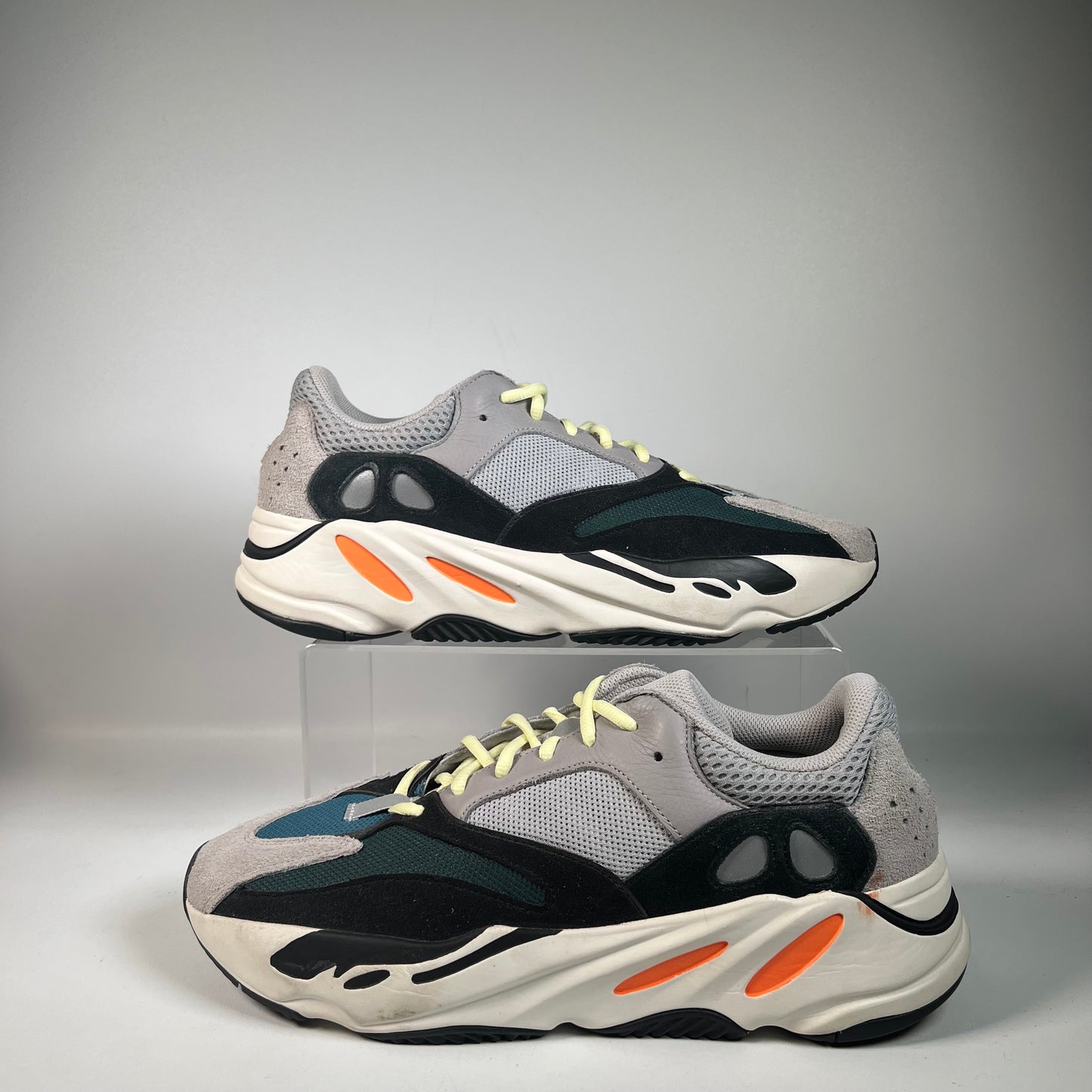 Yeezy 700 Waverunner (2019) Size 12 USED s22295