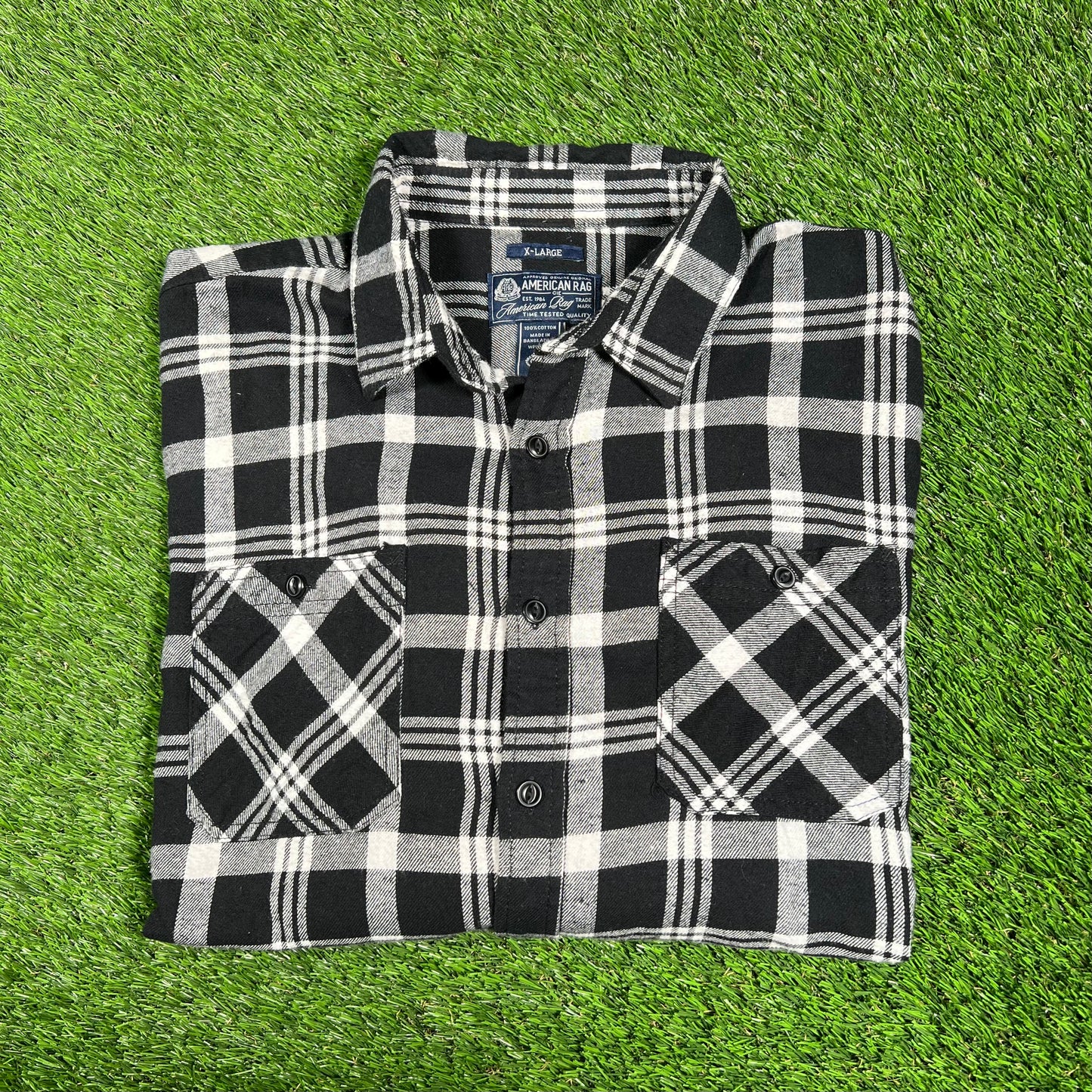 American Rag Black Flannel Button Up Shirt Size XL USED v17405