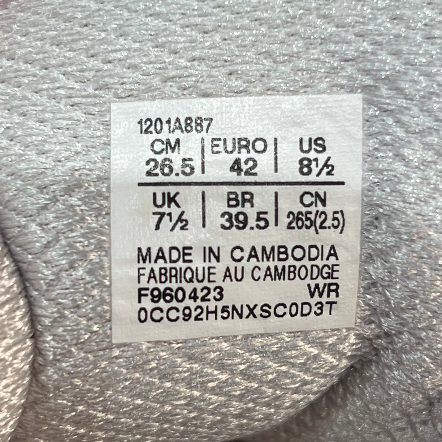 Asics GT-2160 Dime Arctic Wolf Size 8.5 USED s15541