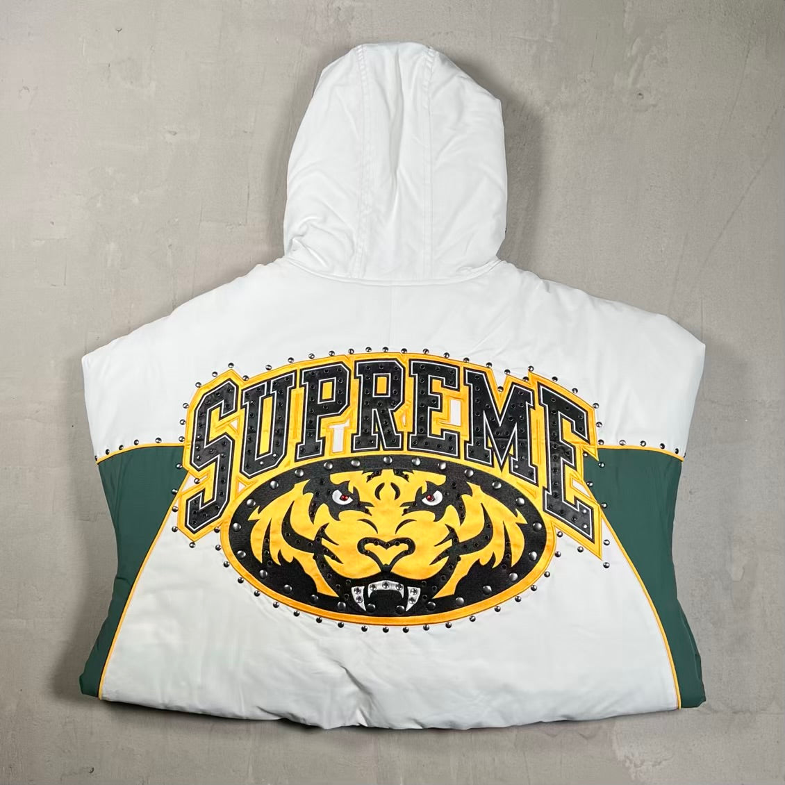 Supreme Studded Stadium White Jacket (2025) Size Large USED x18688