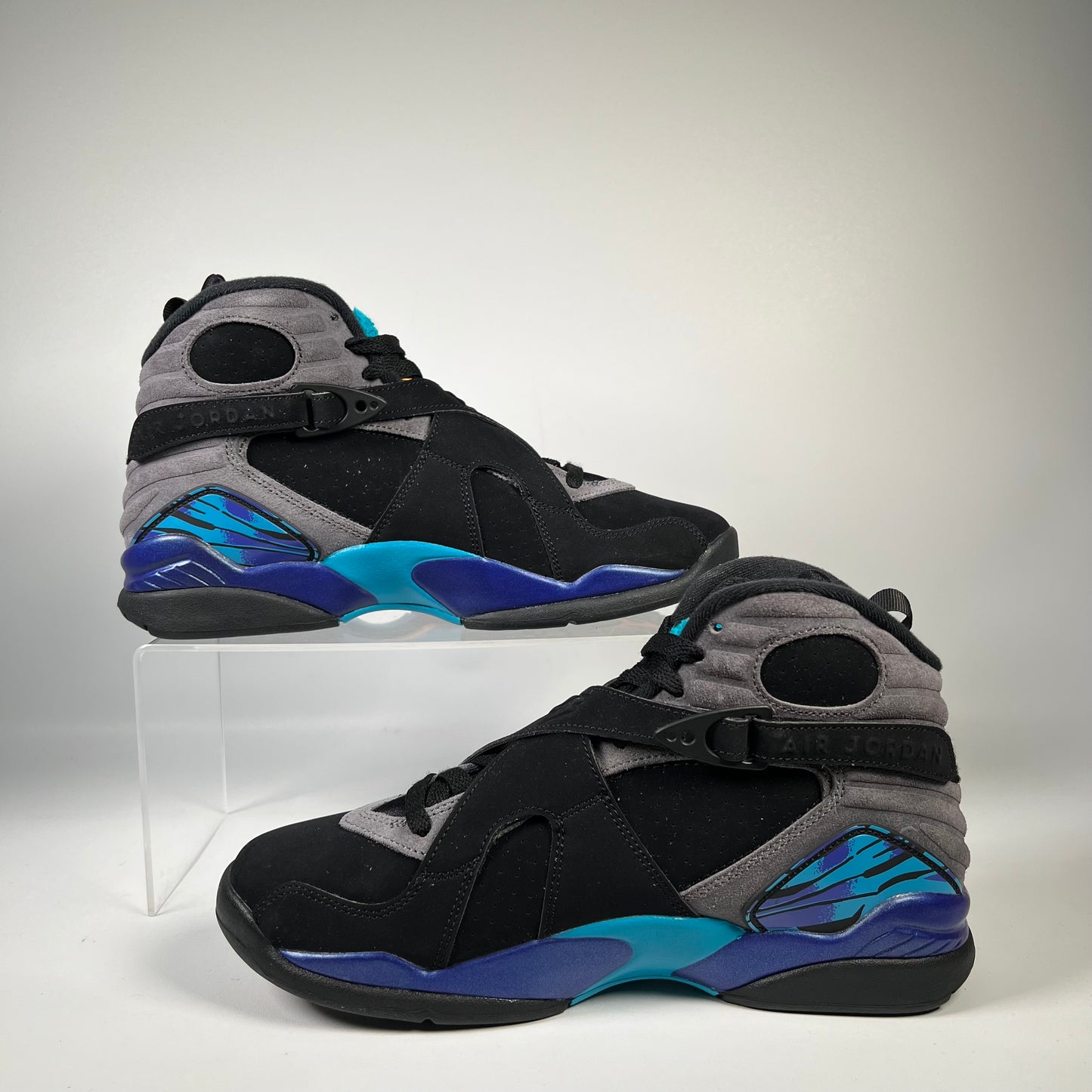 Jordan 8 Aqua (2025) Size 9 NEW s20245