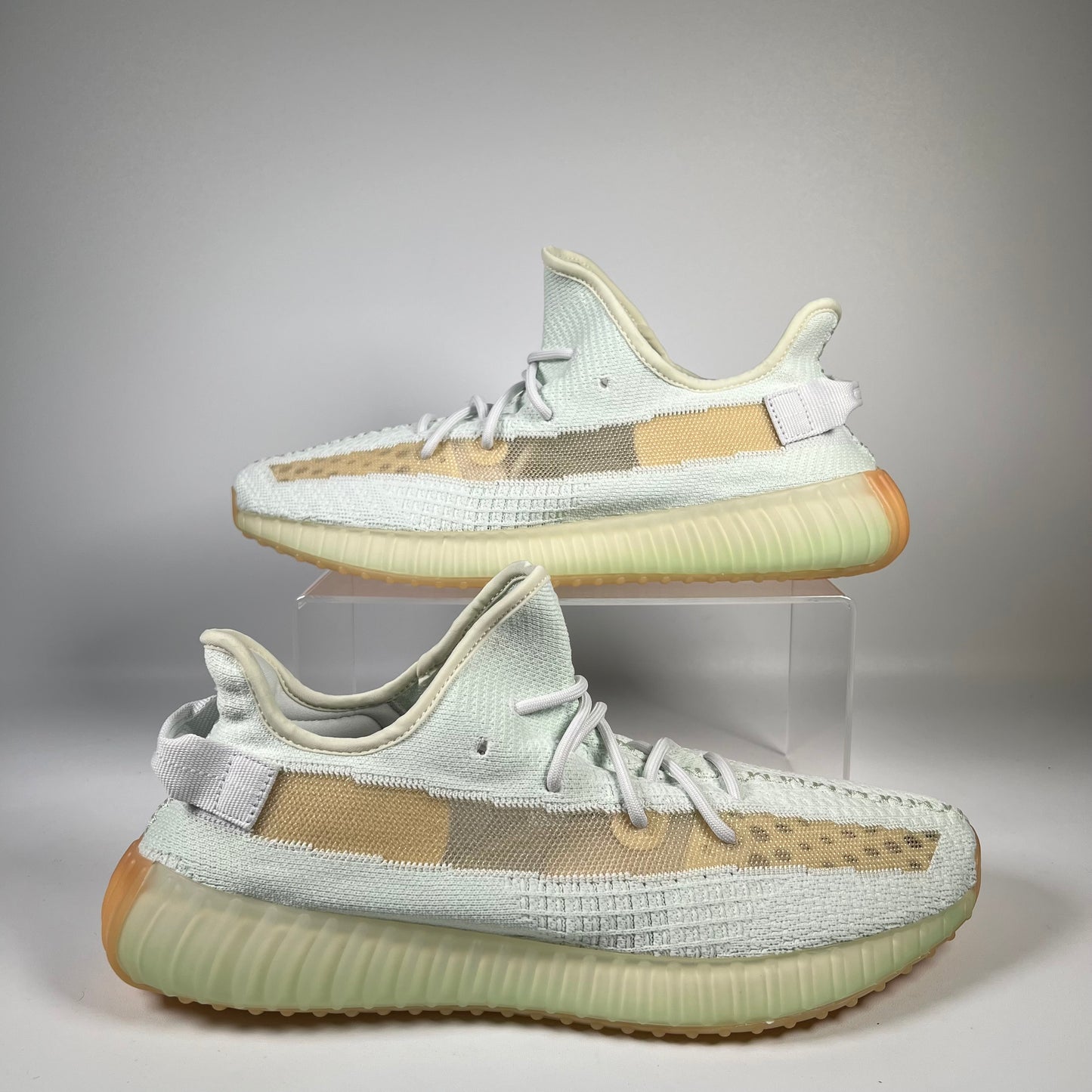 Yeezy 350 Hyperspace (2019) Size 13.5 NEW s19263