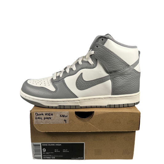 Nike Dunk High (2012) Grey/White 317982123 Size 9 NEW s4299