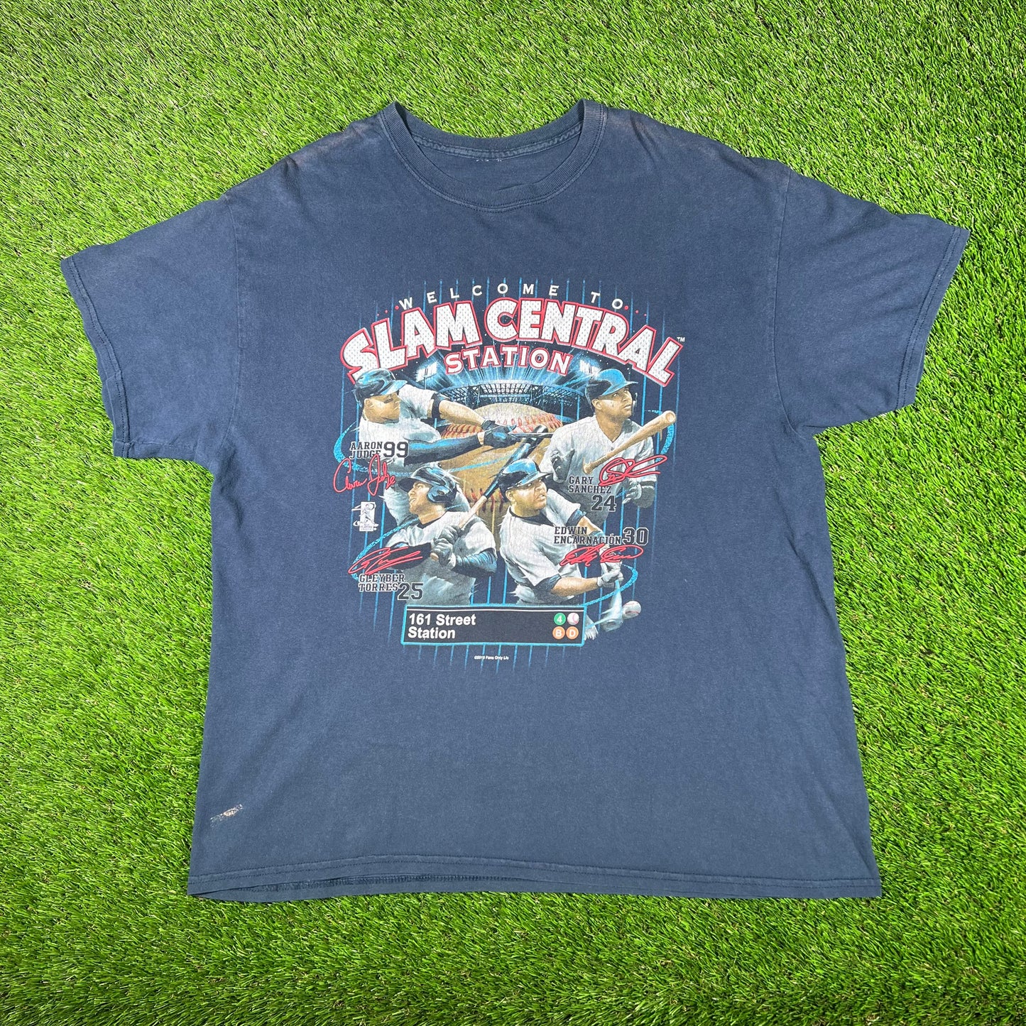 2019 Yankees "Slam Central Station" Navy Team Tee Size XL USED v17256