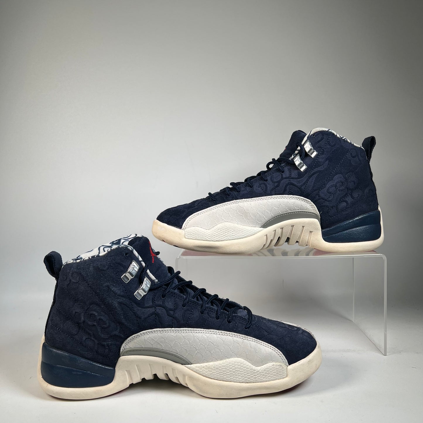 Jordan 12 Indigo (2018) Size 9.5 USED s21382