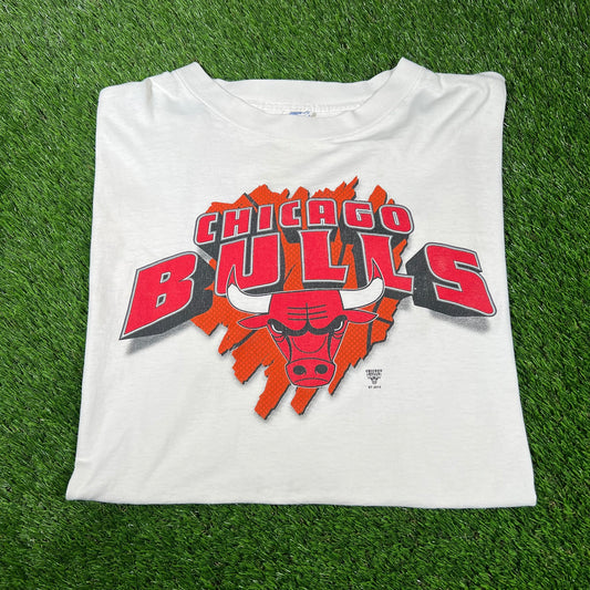 1990s Chicago Bulls Breaking Ball Starter Tag White Tee Size XXL USED v16725