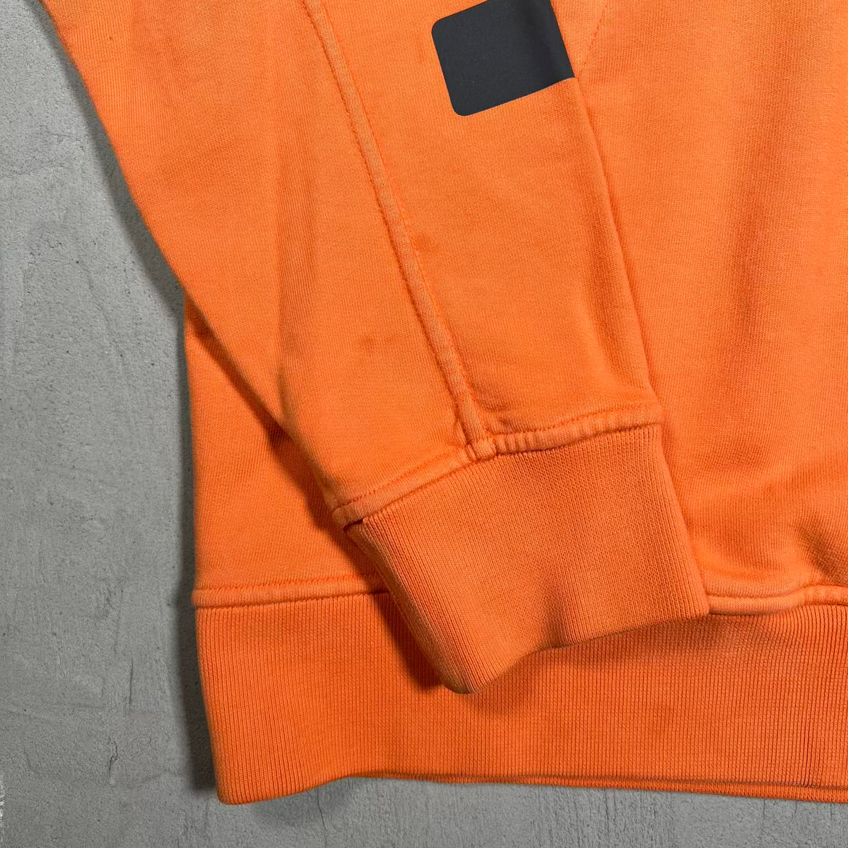 Supreme Stone Island (2017) Orange Pull Over Hoodie Size Large USED x18287