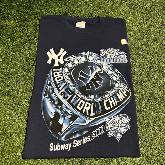 2000 Yankees World Champions Ring Navy Blue Tee Size Large NEW v16428