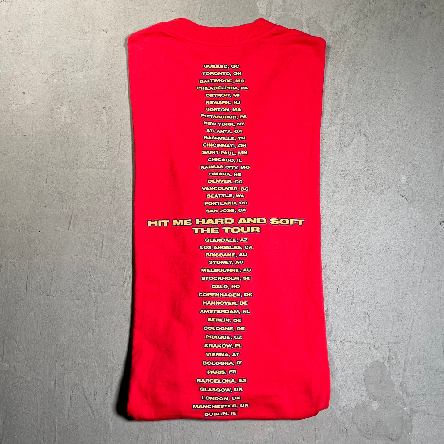 Billie Eilish Hit Me Hard & Soft Tour Red Longsleeve Size Small USED v19599