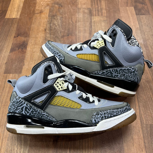 Jordan Spizike Cool Grey 2010 Size 8 USED S17117
