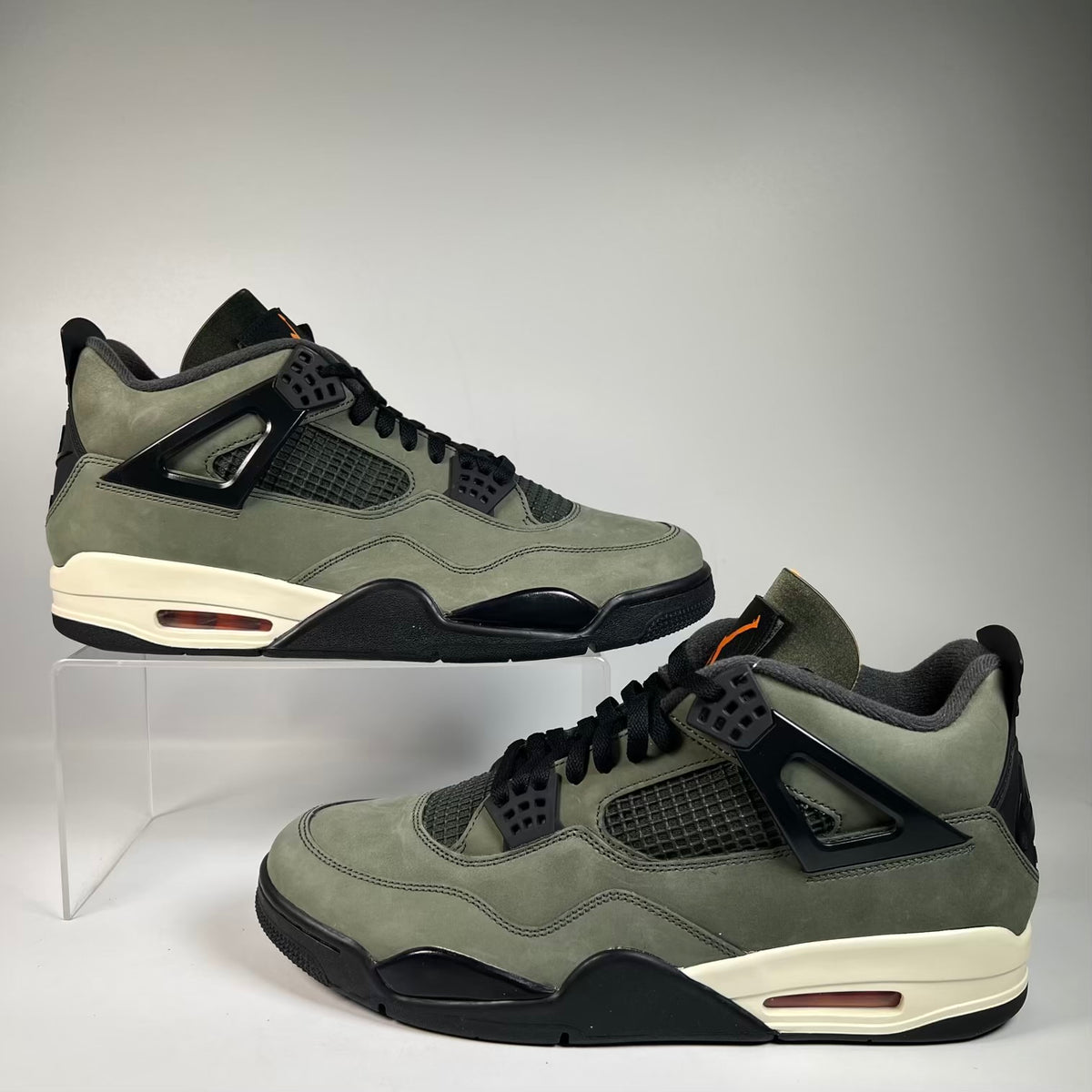 Jordan 4 Undefeated (2025) Size 13 NEW s23564