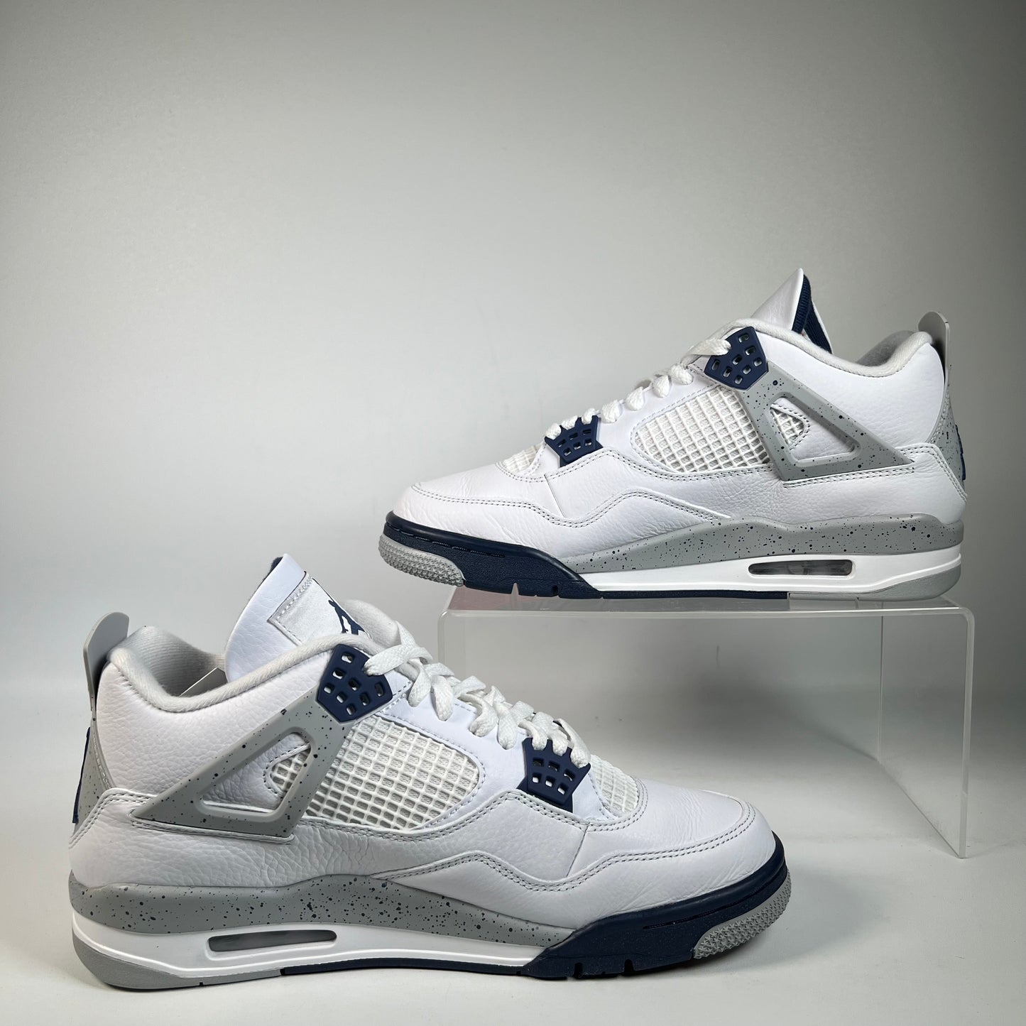 Jordan 4 Midnight Navy (2022) Size 10 NEW s22421