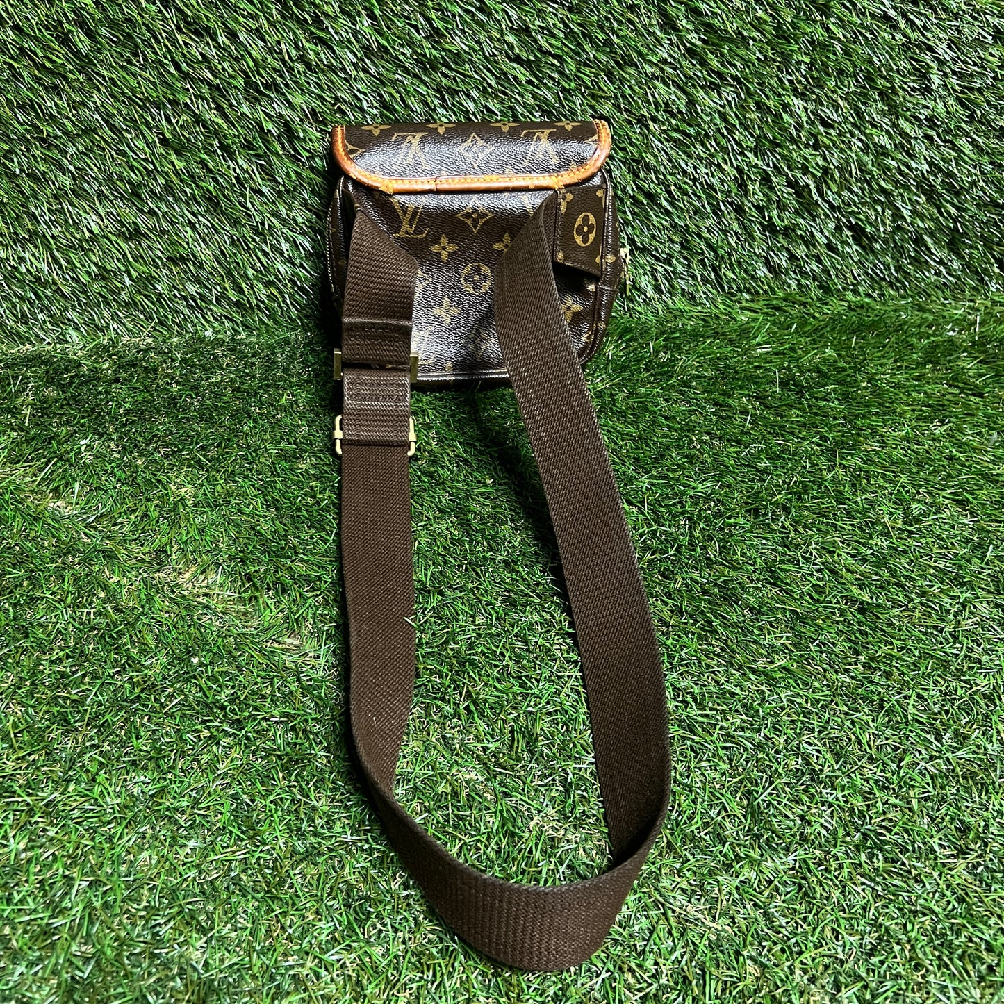 Y2K Louis Vuitton Bosphore Fanny Pack Bag USED