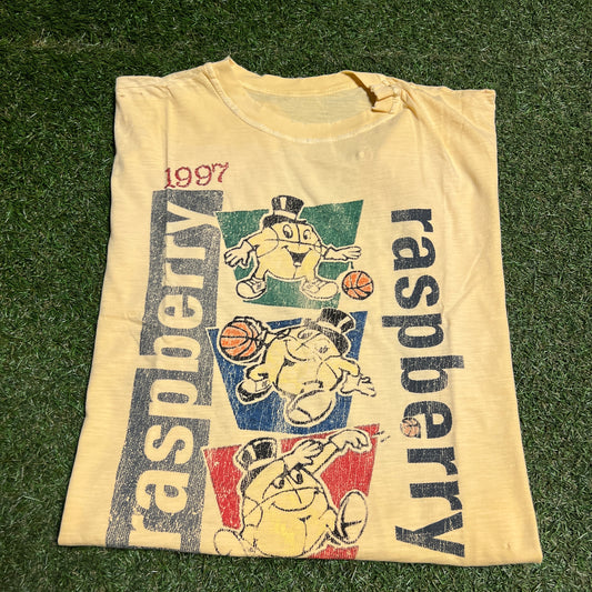 GV Gallery Raspberry Hills "Macker" Faded Yellow Tee Size Large NEW x13765