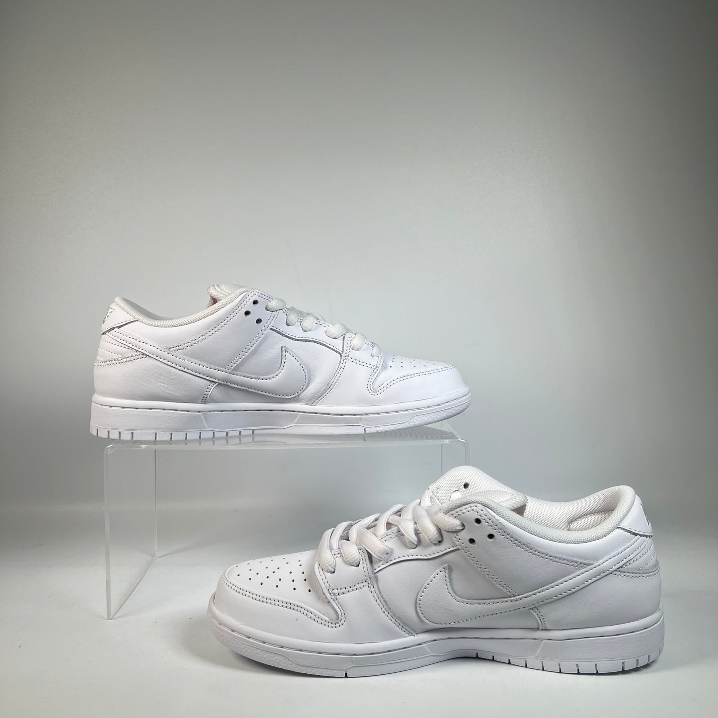 Nike SB Dunk Low Pro Triple White (2024) Size 8.5 NEW s21206