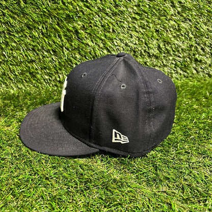 New Era NY Yankees White Logo Navy Hat Size 7 1/2 USED v16010