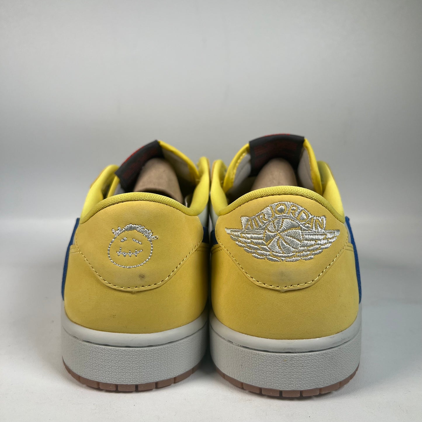 Jordan 1 Low Travis Scott Canary (2024) Size 10.5m / 12w NEW s21909