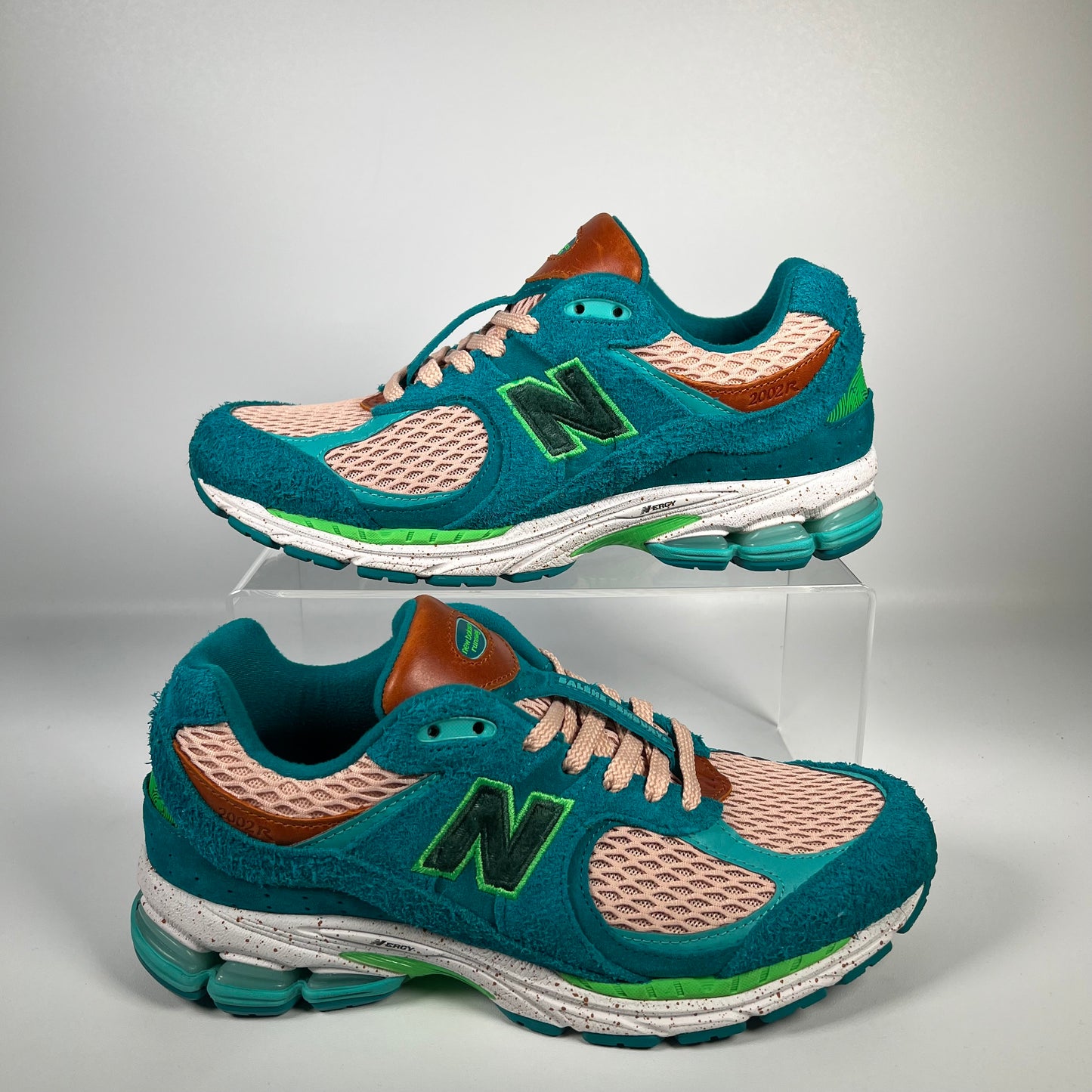 New Balance 2002R Salehe Bembury Water Be The Guide (2021) Size 9 USED s17844