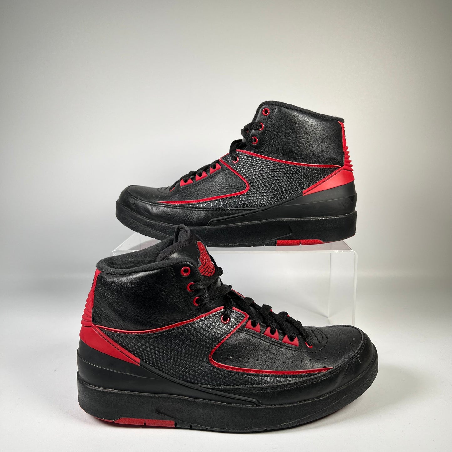 Jordan 2 Alternate 87 (2016) Size 7.5 USED s19257