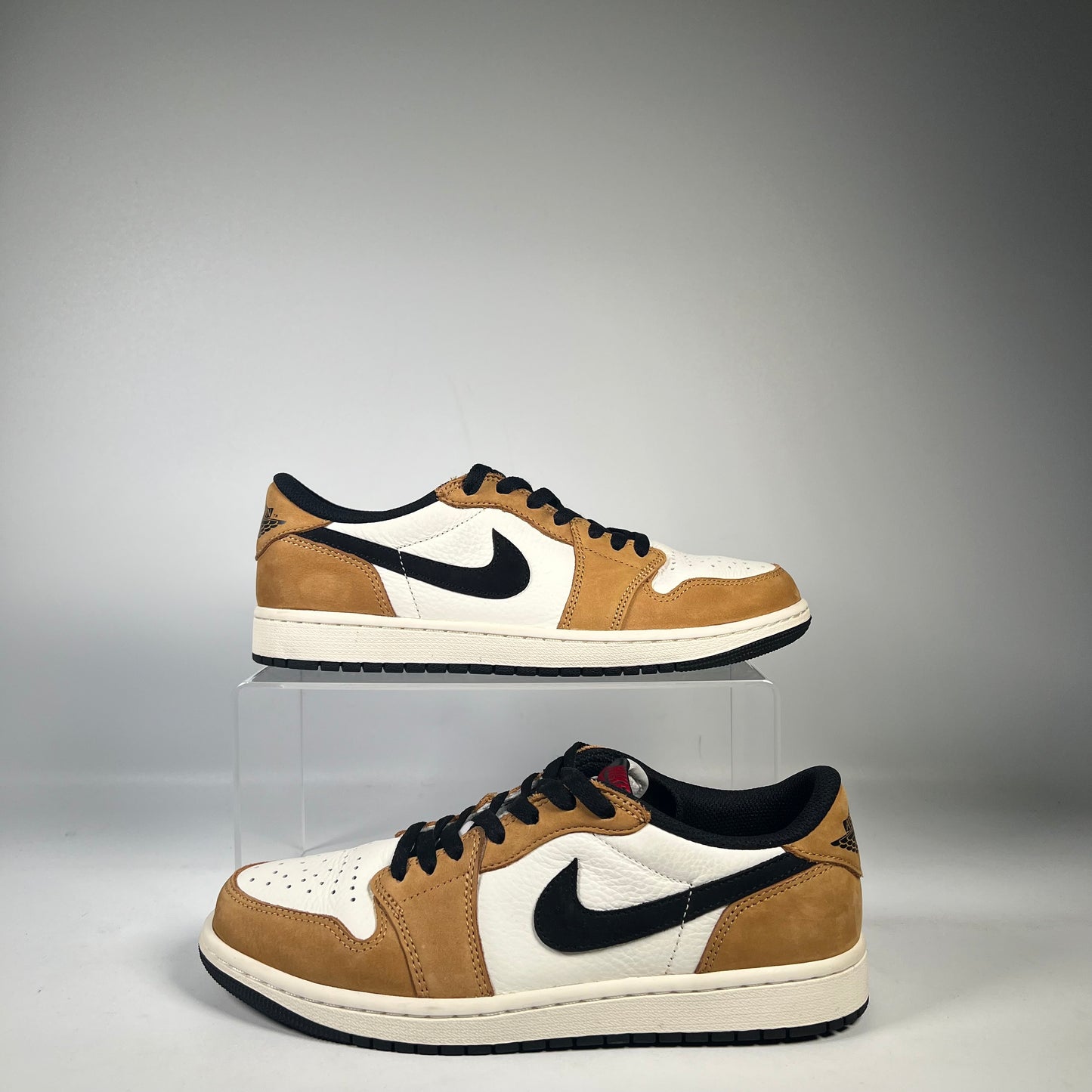 Jordan 1 Low Rookie of the Year (2024) Size 8.5 USED s21035
