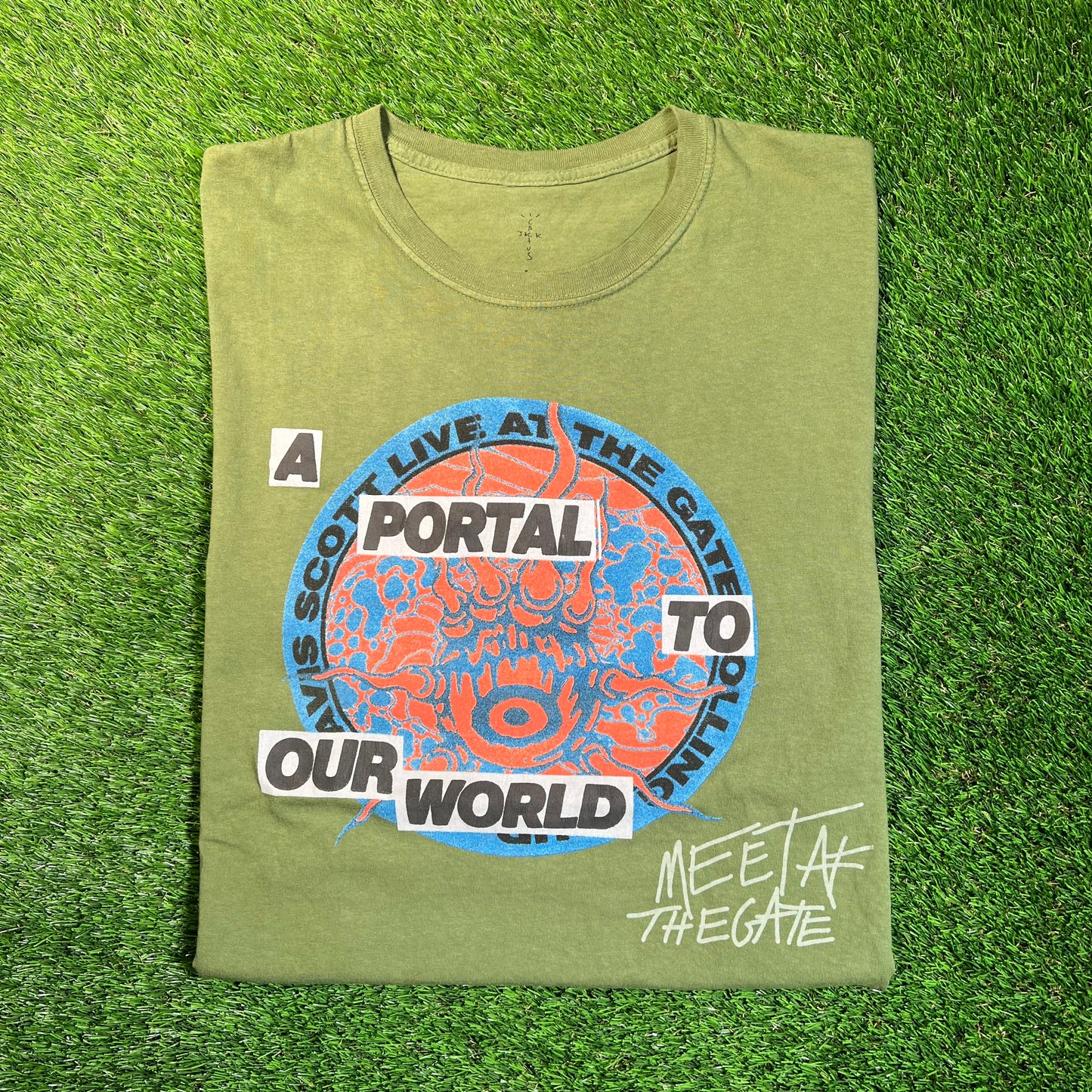 Travis Scott A Portal to Our World Green Tee Size Large USED x16928