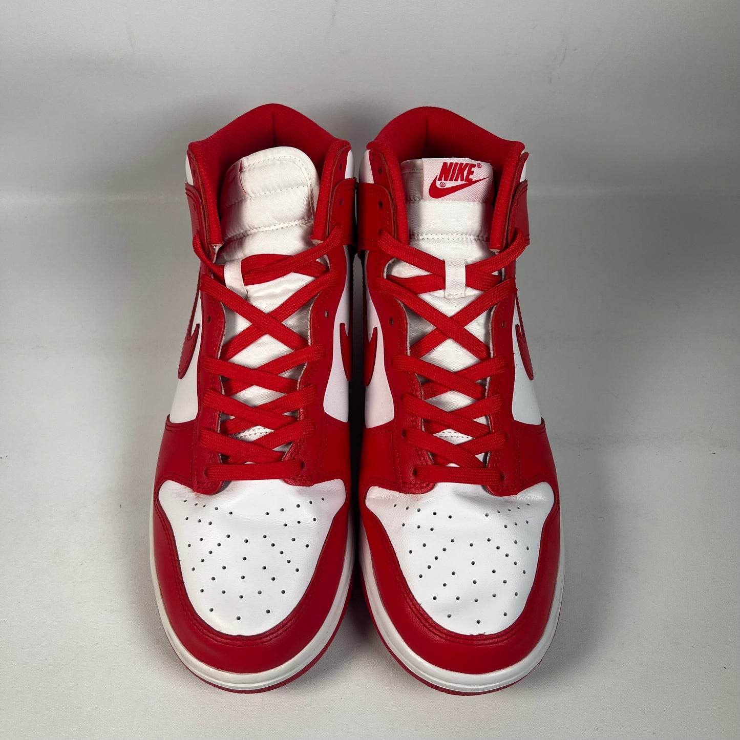 Nike Dunk High Championship White Red (2021) Size 9.5 USED s22379