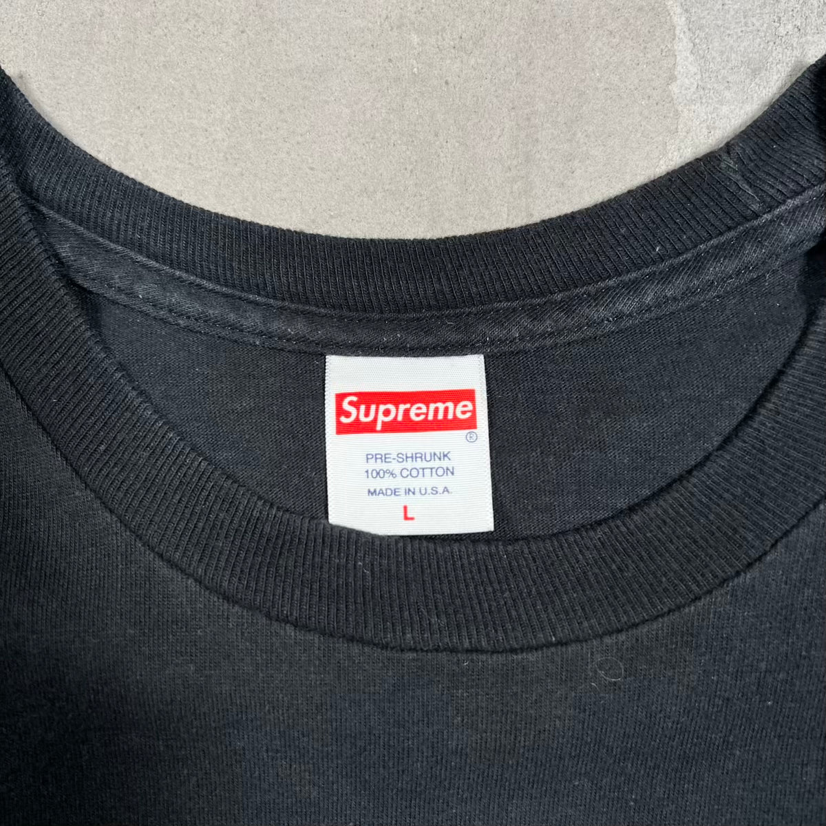 Supreme Classic Logo Black Tee Size Large USED x18497