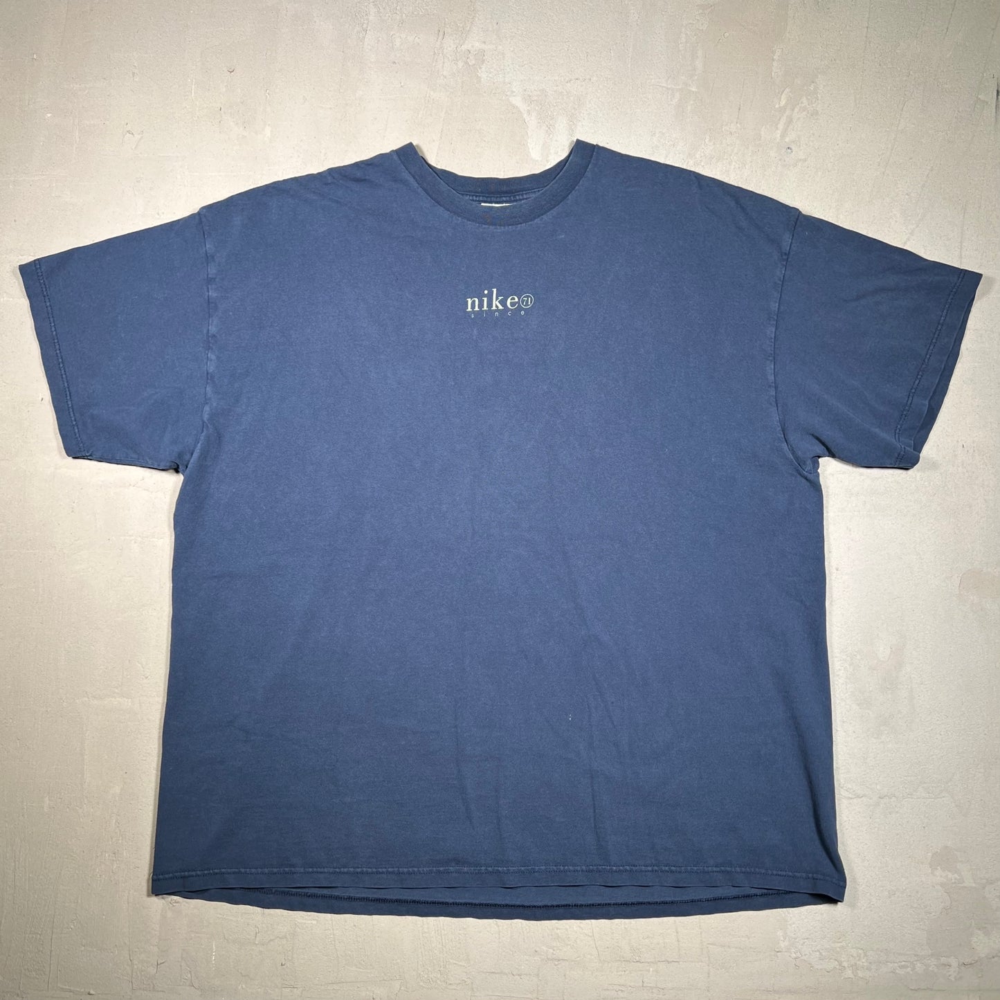 Nike Navy "Nike Since 71" Tee Size XXL USED v19088