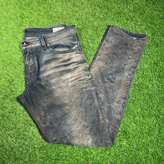 Diesel Distressed Dark Denim Size 38 USED v18215