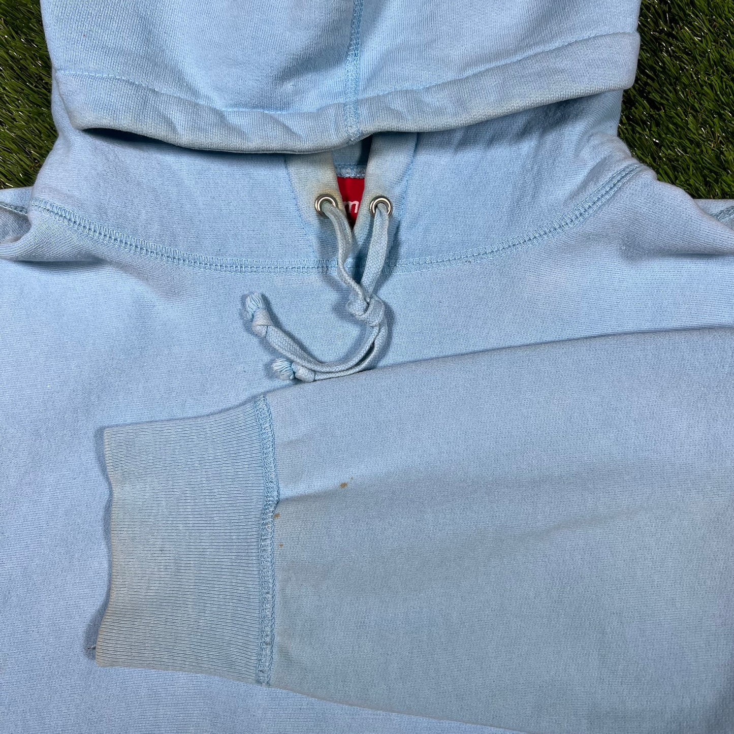 Supreme Light Blue Bandana Box Logo Hoodie (2019) Size Large USED x14816