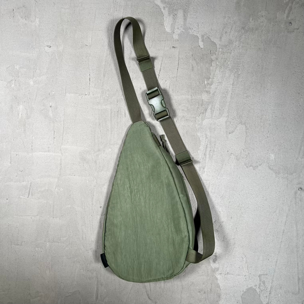 Supreme Sling Bag Olive (2020) USED x18382