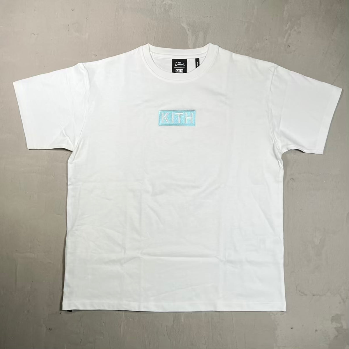 Kith The Simpsons Cast Tee White Size Large NEW x18834