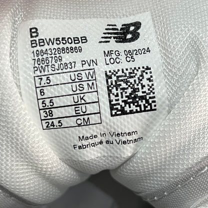 New Balance 550 White Rain Cloud (2023) Size 6m / 7.5w NEW s21272