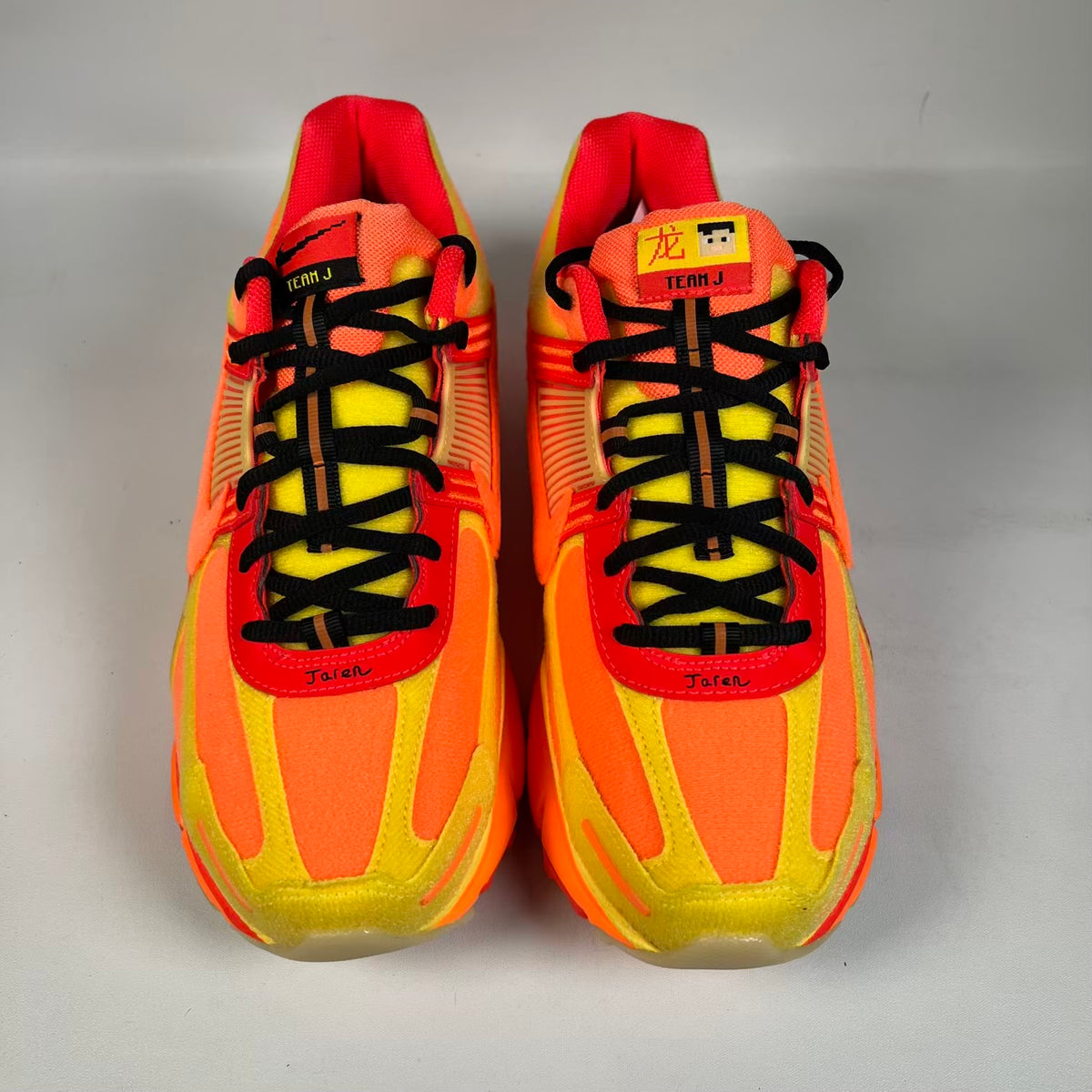 Nike Zoom Vomero 5 DB Doernbecher (2023) Size 8.5 NEW s23554