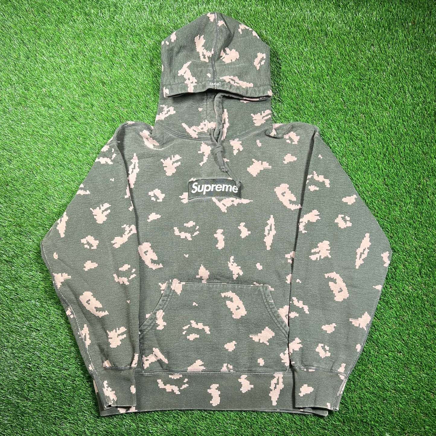 Supreme Olive Russian Camo Box Logo Hoodie (2021) Size Medium USED x16842