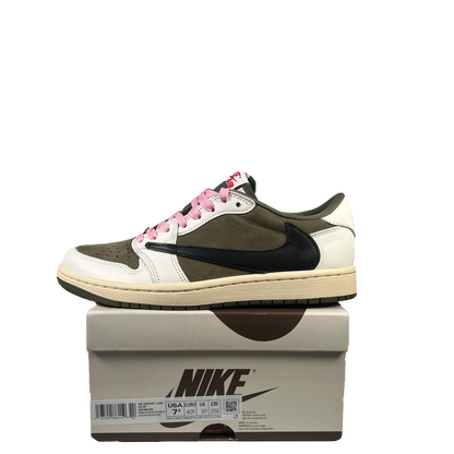 Jordan 1 Low Travis Scott Medium Olive (2024) Size 7.5 NEW s20019
