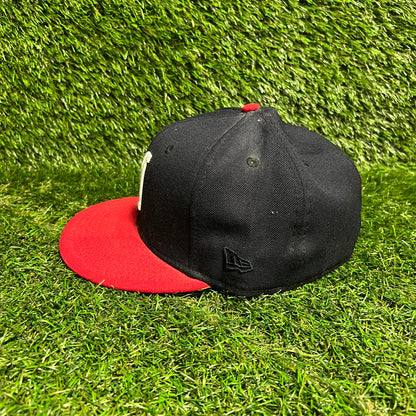 New Era Milwaukee Braves World Series Navy/Red Hat Size 7 1/2 USED v16011