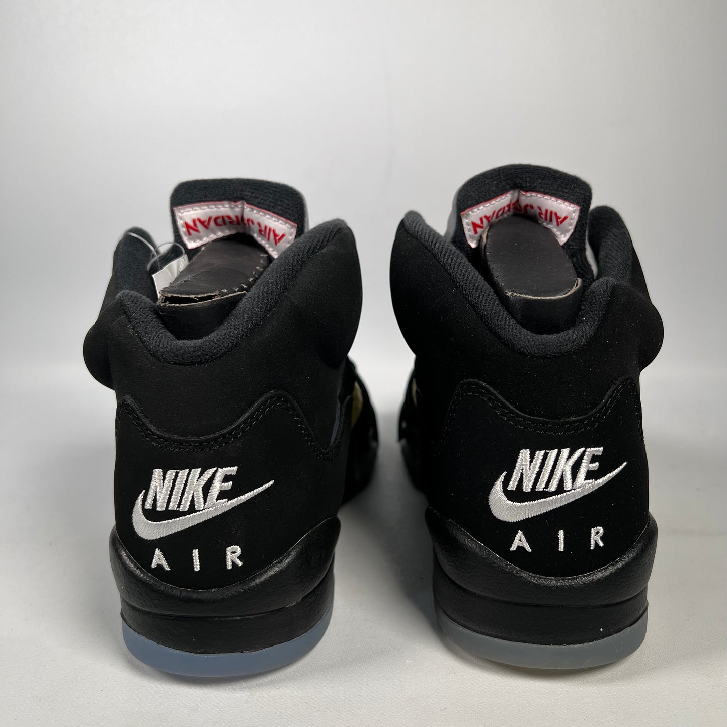 Jordan 5 Black Metallic (2016) Size 5Y USED s17101