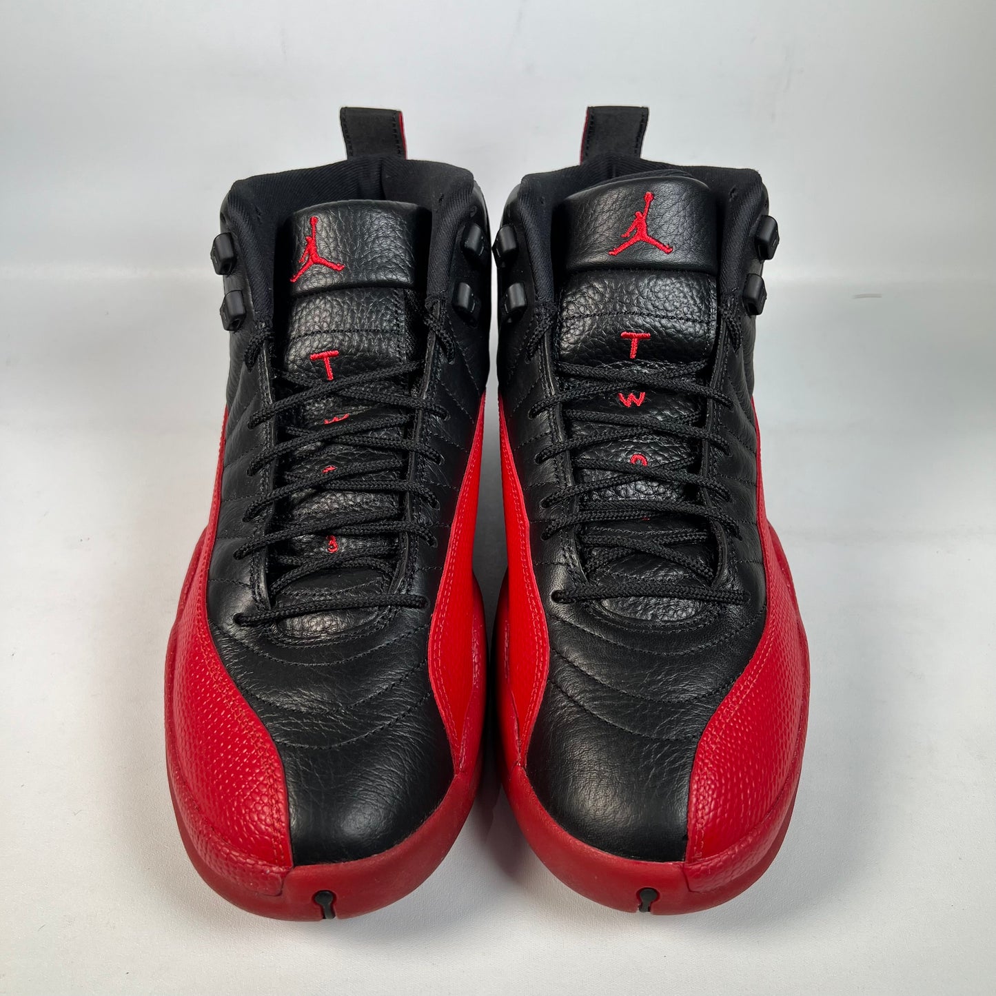 Jordan 12 Flu Game (2025) Size 10.5 USED s22373