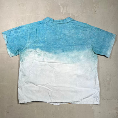 Vale Amelia Heart Blue Button Up Tee Size Medium USED x15159