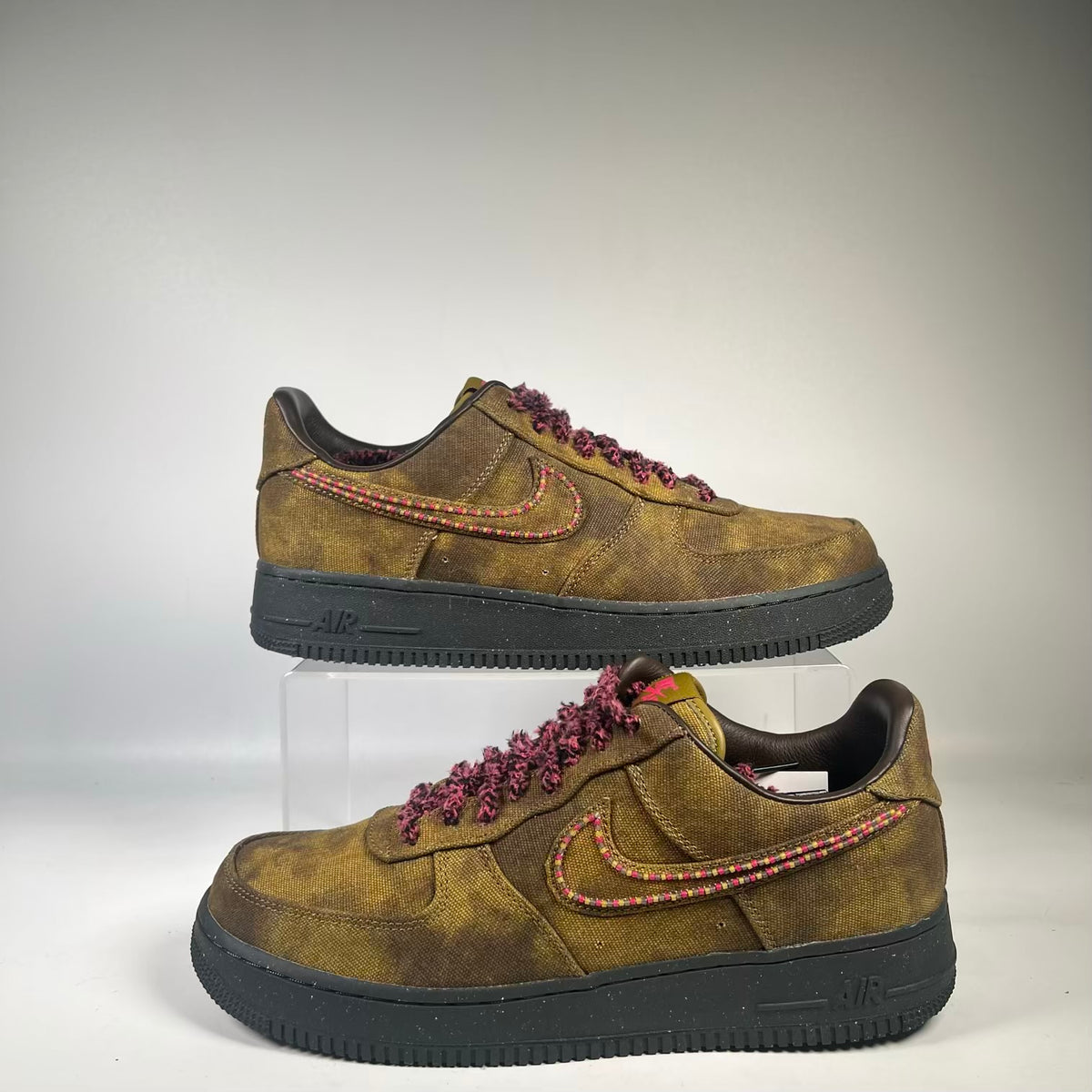 Nike Air Force 1 Low Boucle Desert Moss Fierce Pink (2025) Size 11 USED s23777
