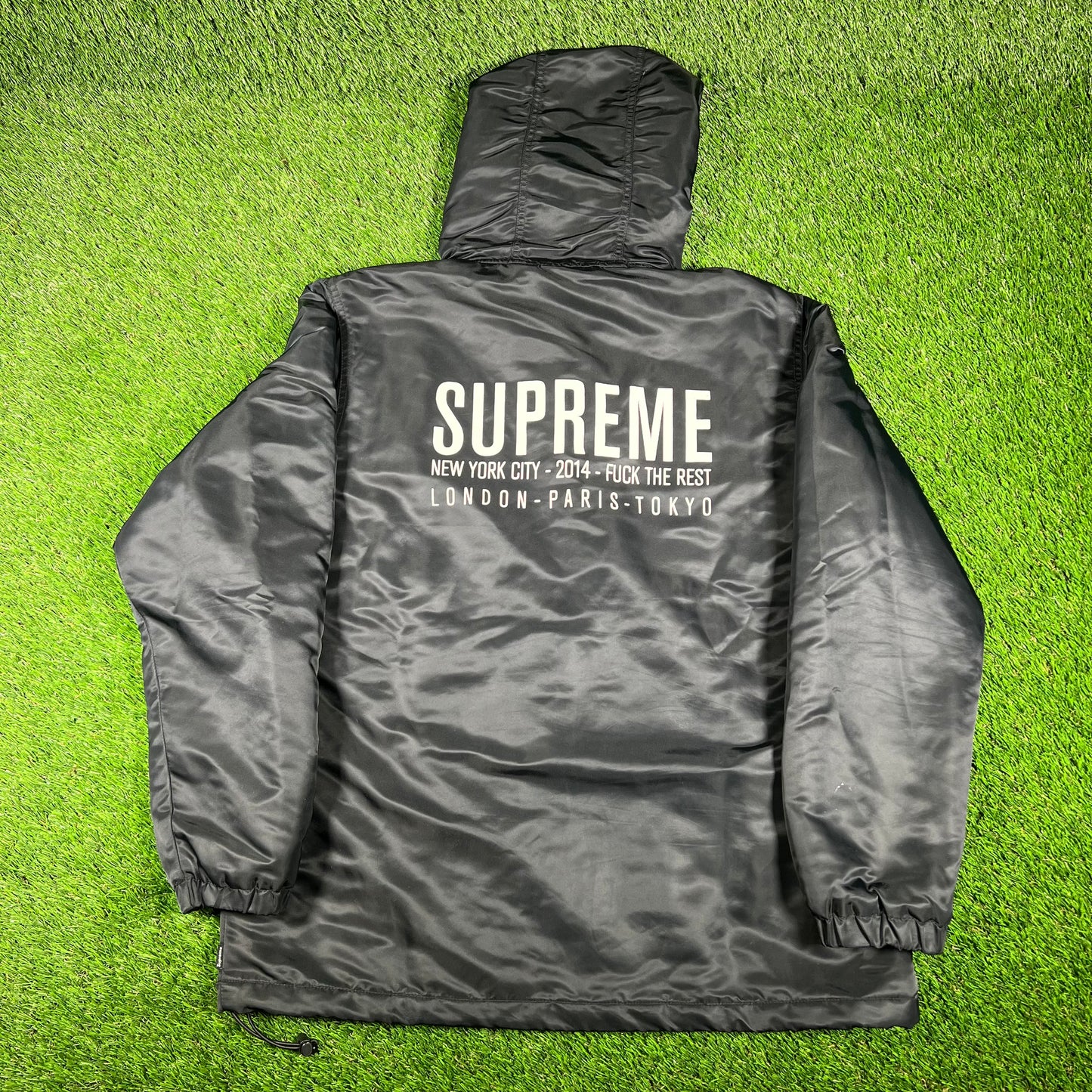 Supreme 2014 World Tour Satin Twill Black Jacket Size Large USED x14523
