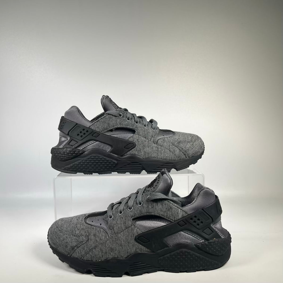 Nike Air Huarache Tech Fleece (2015) Size 9.5 USED s23785