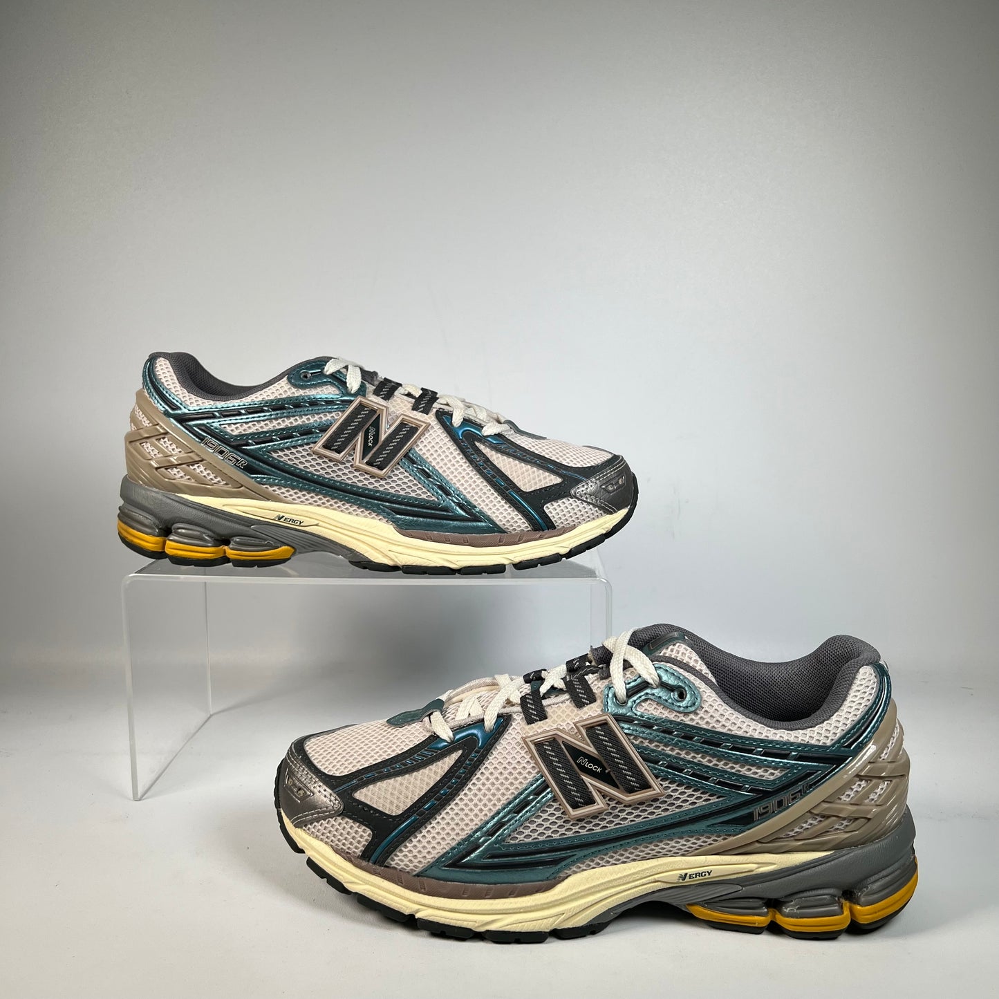 New Balance 1906R Metallic Teal New Spruce (2024) Size 8.5 USED s22035