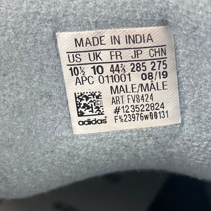 Yeezy 700v2 Hospital Blue (2019) Size 10.5 USED s23767